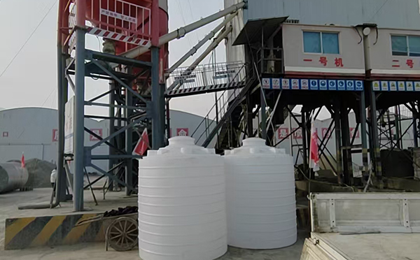 康乐立式运输桶交付案例|全新PE材质 · 多行业适配 · 批量稳定供应 康乐立式运输桶交付案例|全新PE材质 · 多行业适配 · 批量稳定供应