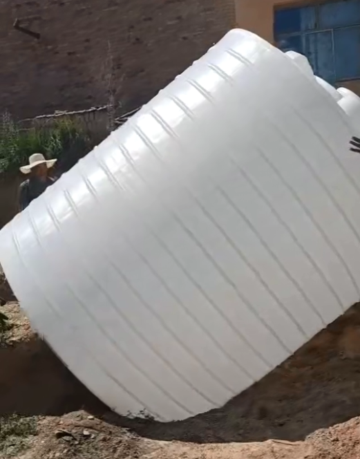 PE康乐塑料大桶批量交付案例：满足多行业储运需求的可靠容器方案